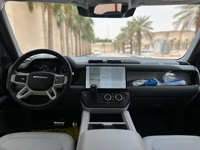 2026 لاند روفر ديفيندر 110 اكس داينمك