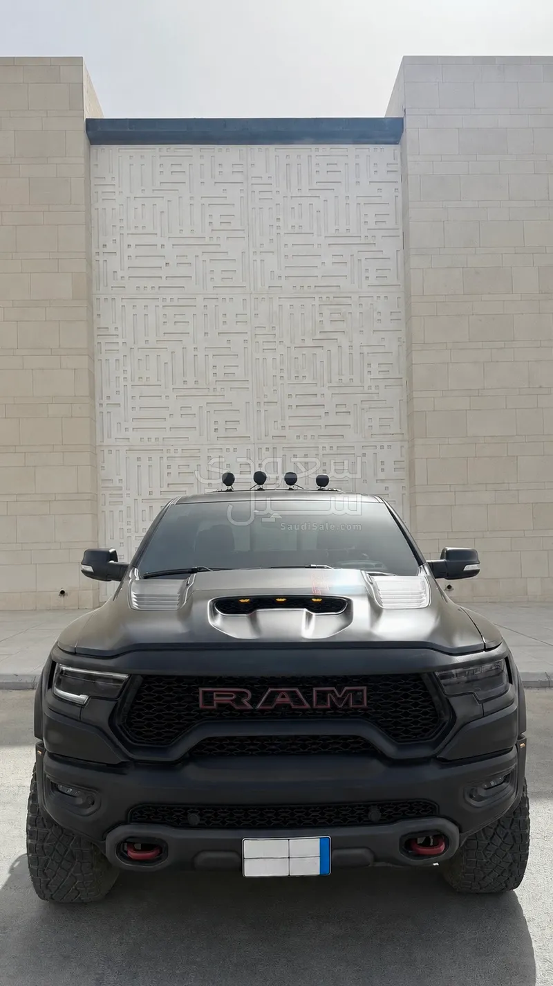 2022 دودج رام تي ار اكس