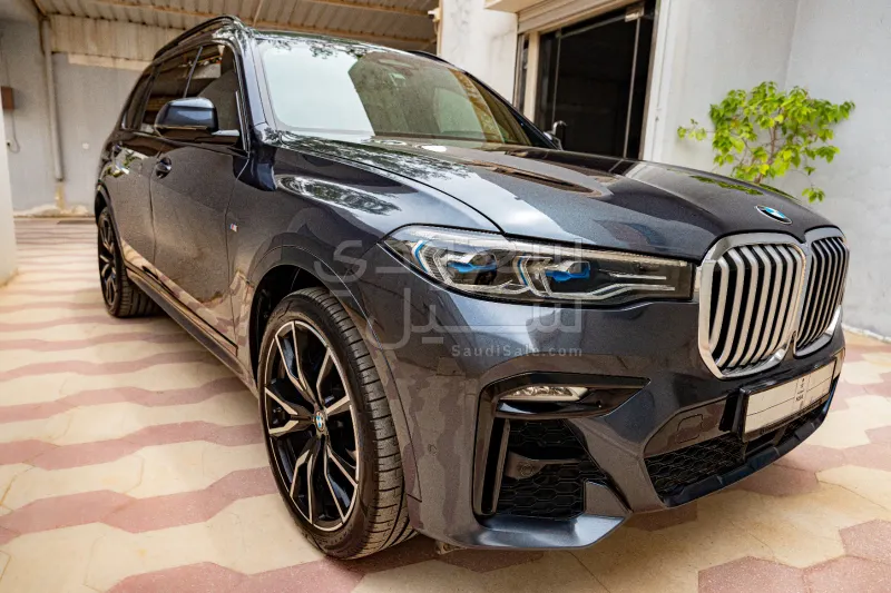 2019 BMW X Series 7 M kit