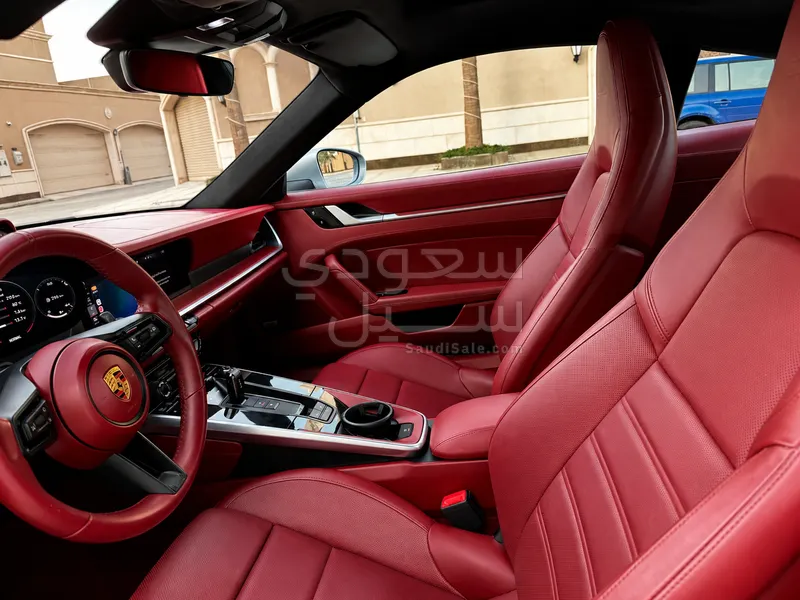 2021 بورش 911 توربو