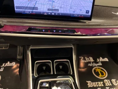 2025 بي ام دبليو الفئة السابعة 735أي