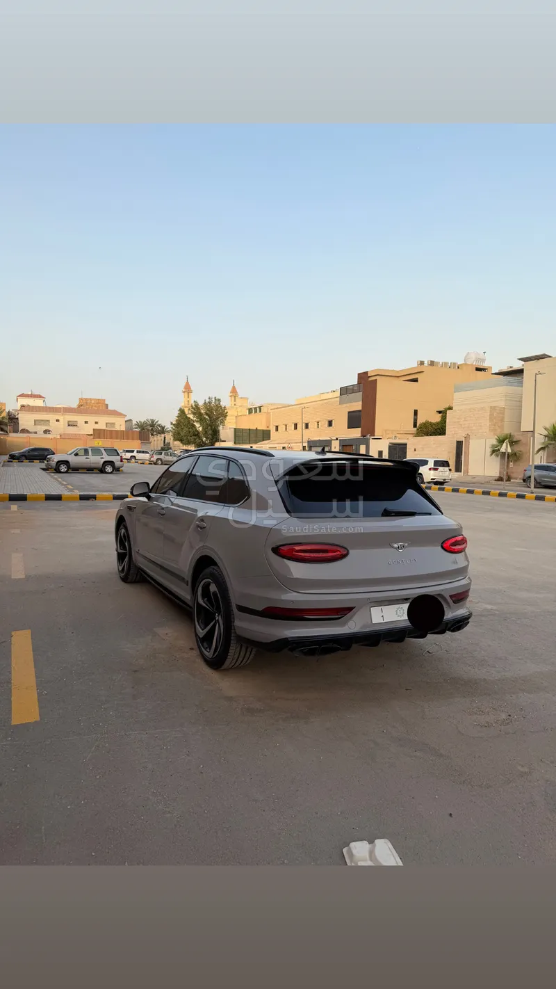 2022 بنتلي بنتايجا اس