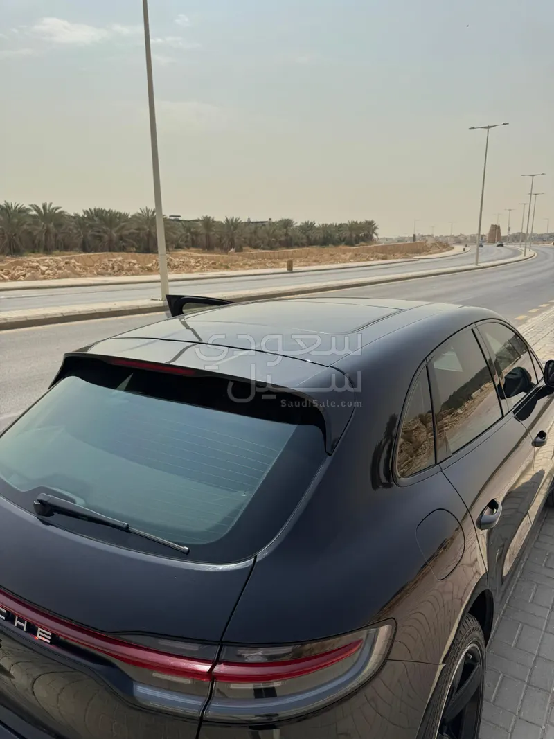 2020 بورش ماكان اس