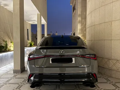 2023 لكزس آي إس 350 إف