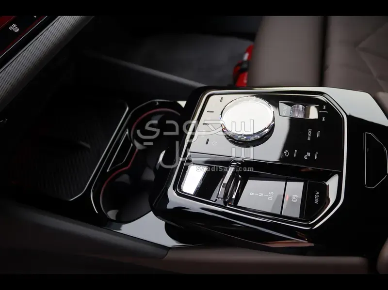 2024 BMW 5 Series 520i