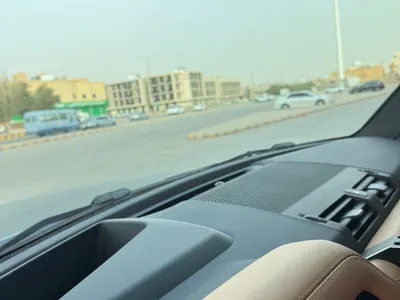 2026 لاند روفر ديفيندر 90 اكس داينمك