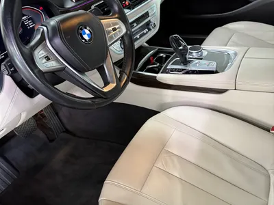 2022 BMW 7 Series 730Li