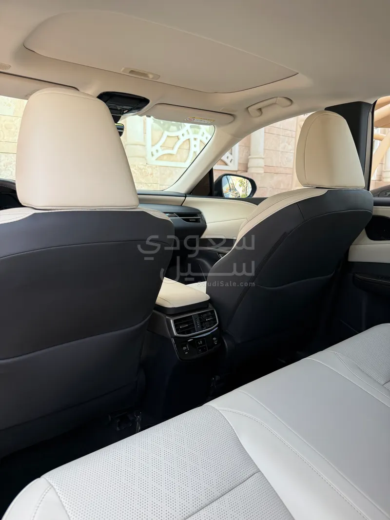 2025 Lexus RX 350