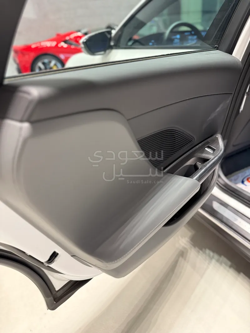 2024 Lucid Grand Touring