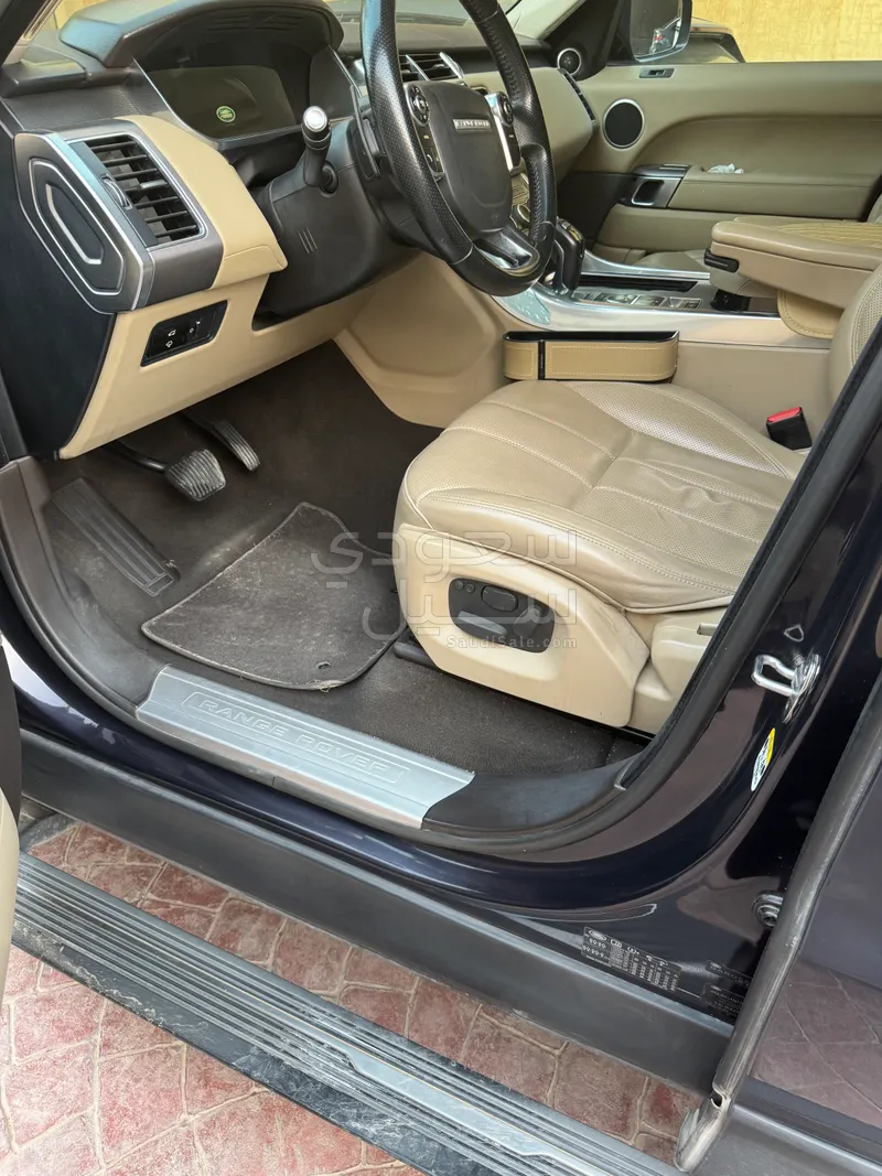 2014 Land Rover Range Rover Sport HSE