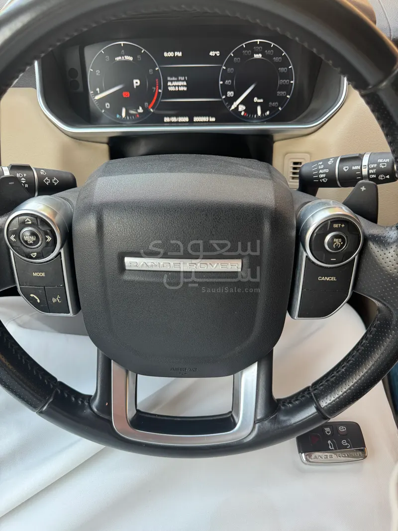 2014 Land Rover Range Rover Sport HSE
