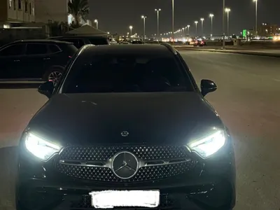 2025 مرسيدس - بنز جي إل سي 200 اي ام جي