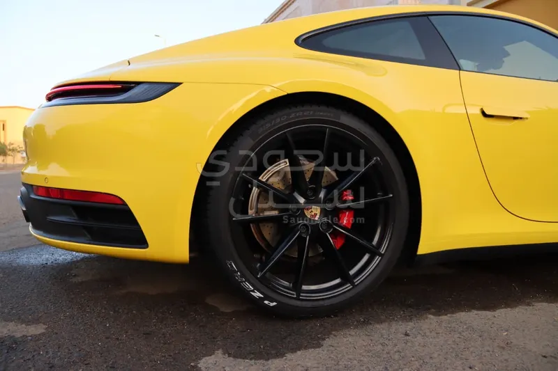 2020 بورش 911 كاريرا 4 اس