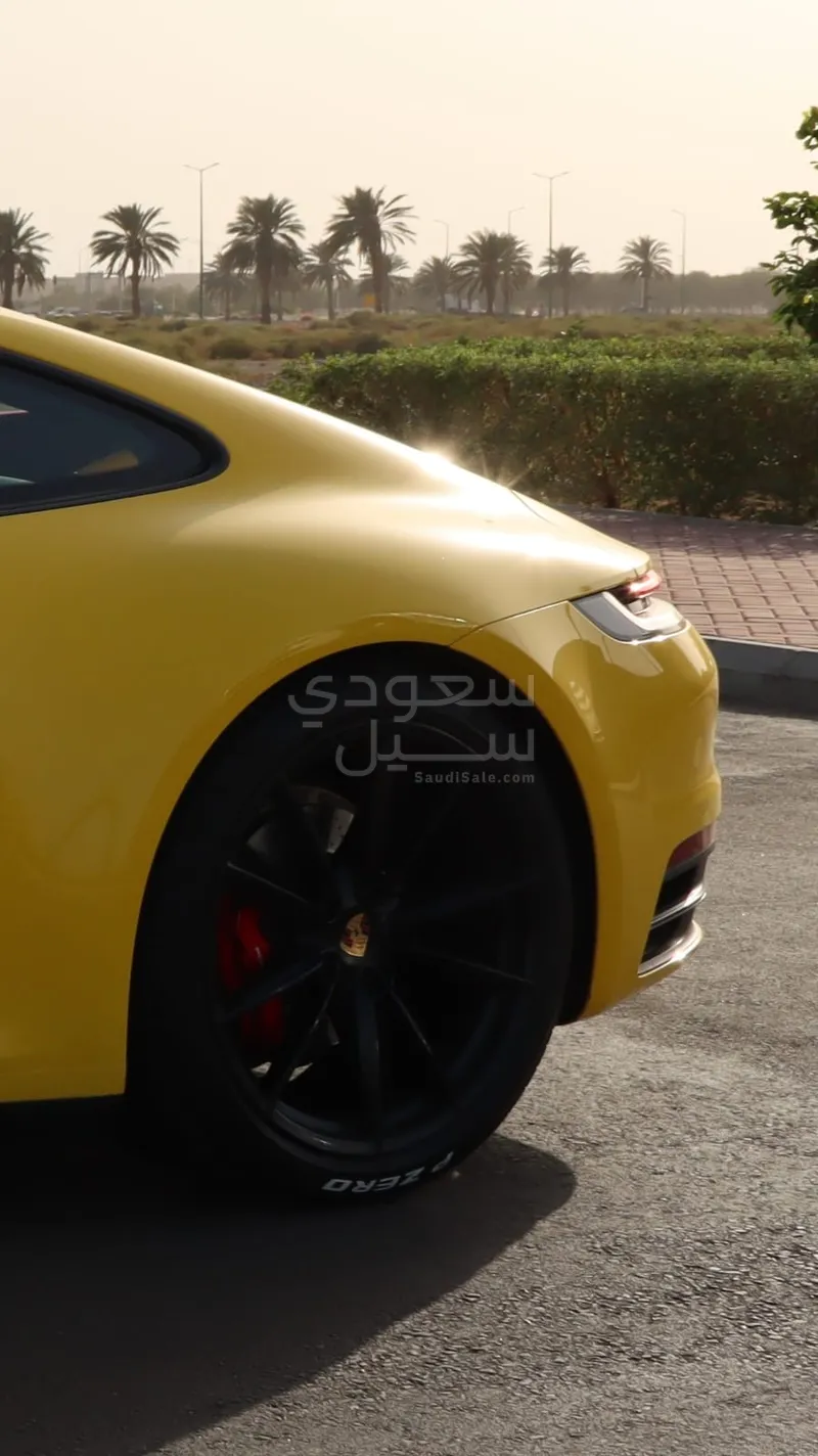 2020 بورش 911 كاريرا 4 اس