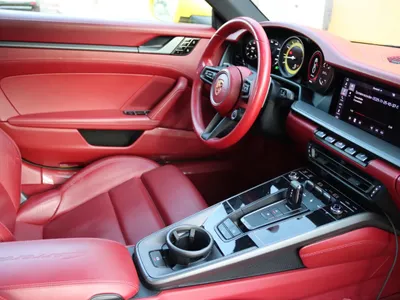 2020 بورش 911 كاريرا 4 اس
