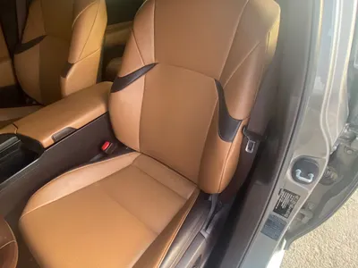 2020 لكزس إي إس 250