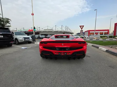 2025 فيراري جي تي اس 296