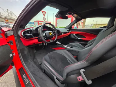 2025 فيراري جي تي اس 296