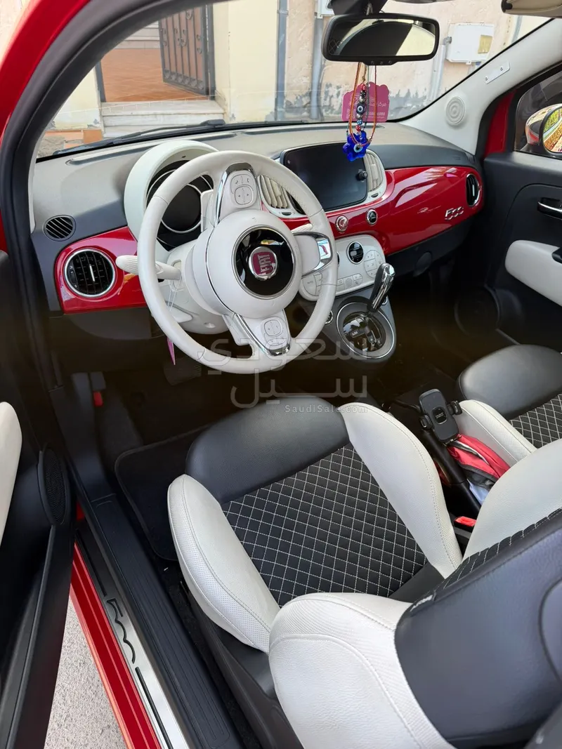 2022 فيات 500 دولتشي فيتا