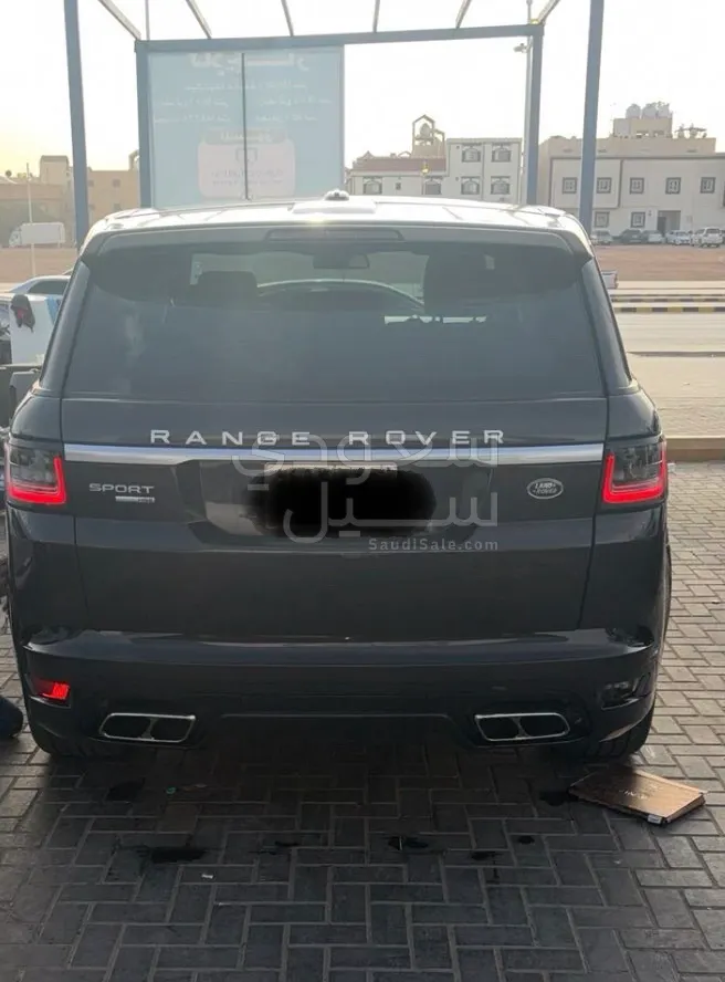 2015 لاند روفر رينج روفر سبورت سوبر تشارج