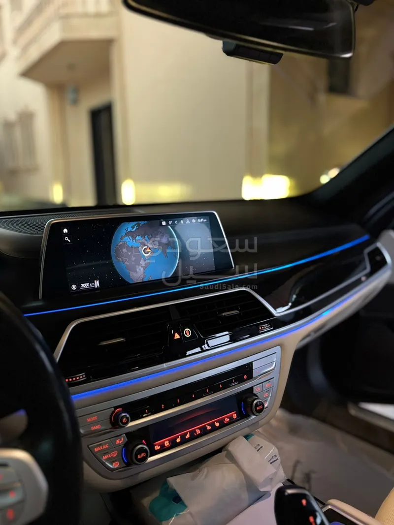 2021 بي ام دبليو الفئة السابعة 730 إل أي