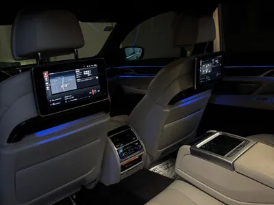 2021 بي ام دبليو الفئة السابعة 730 إل أي