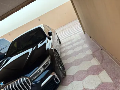 2021 بي ام دبليو الفئة السابعة 730 إل أي