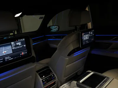 2021 بي ام دبليو الفئة السابعة 730 إل أي
