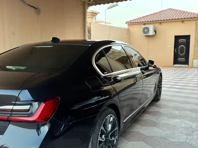 2021 بي ام دبليو الفئة السابعة 730 إل أي