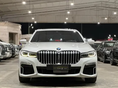 2021 بي ام دبليو الفئة السابعة 730 إل أي