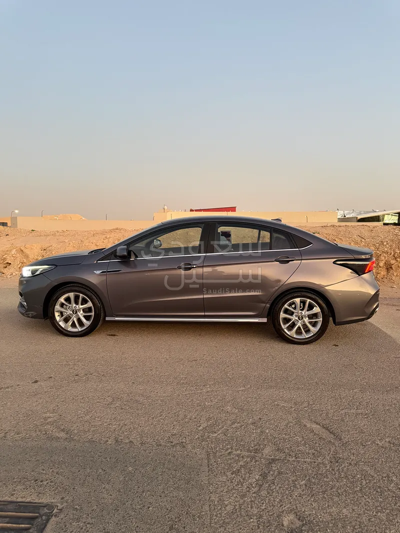2023 شيري اريزو 6