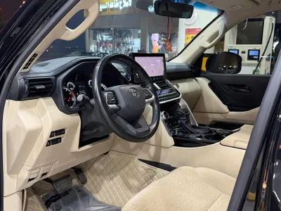 2024 Toyota Land Cruiser GXR