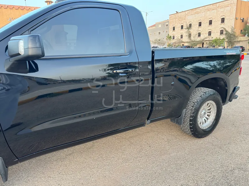 2021 شفروليه سلفرادو تريل بوس