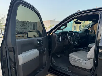 2021 شفروليه سلفرادو تريل بوس