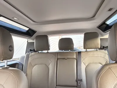 2023 لاند روفر ديفيندر 90