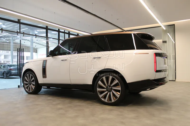 2023 Land Rover Range Rover Vogue SV