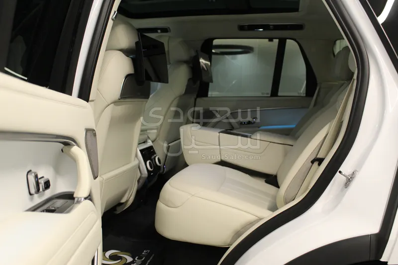 2023 Land Rover Range Rover Vogue SV