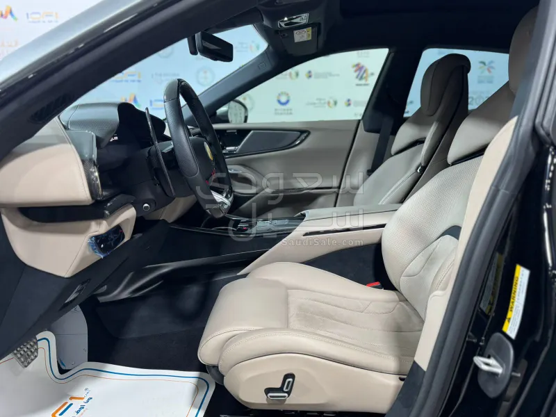2025 Ferrari Purosangue