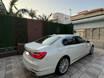 2016 بي ام دبليو الفئة السابعة 730 إل أي