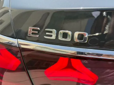 2026 مرسيدس - بنز إي 300