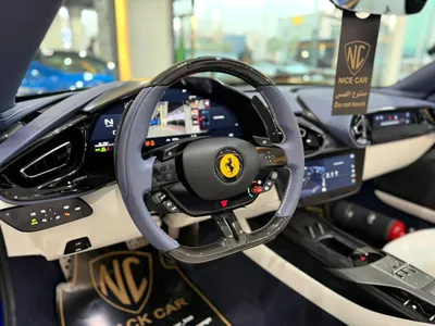 2025 فيراري 12 سيليندر