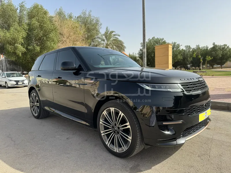 2024 لاند روفر رينج روفر سبورت اتش اس اي