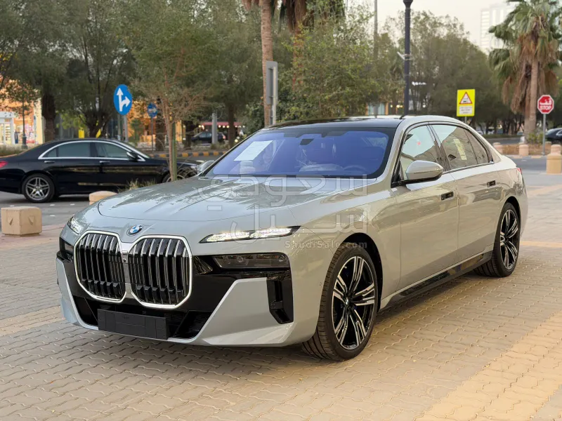 2026 BMW 7 Series 735Li