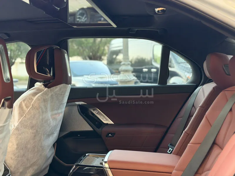 2026 BMW 7 Series 735Li