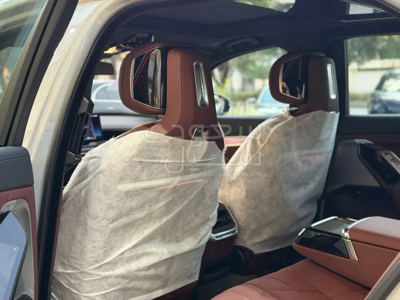 2026 BMW 7 Series 735Li