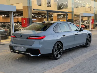 2026 BMW 7 Series 735Li