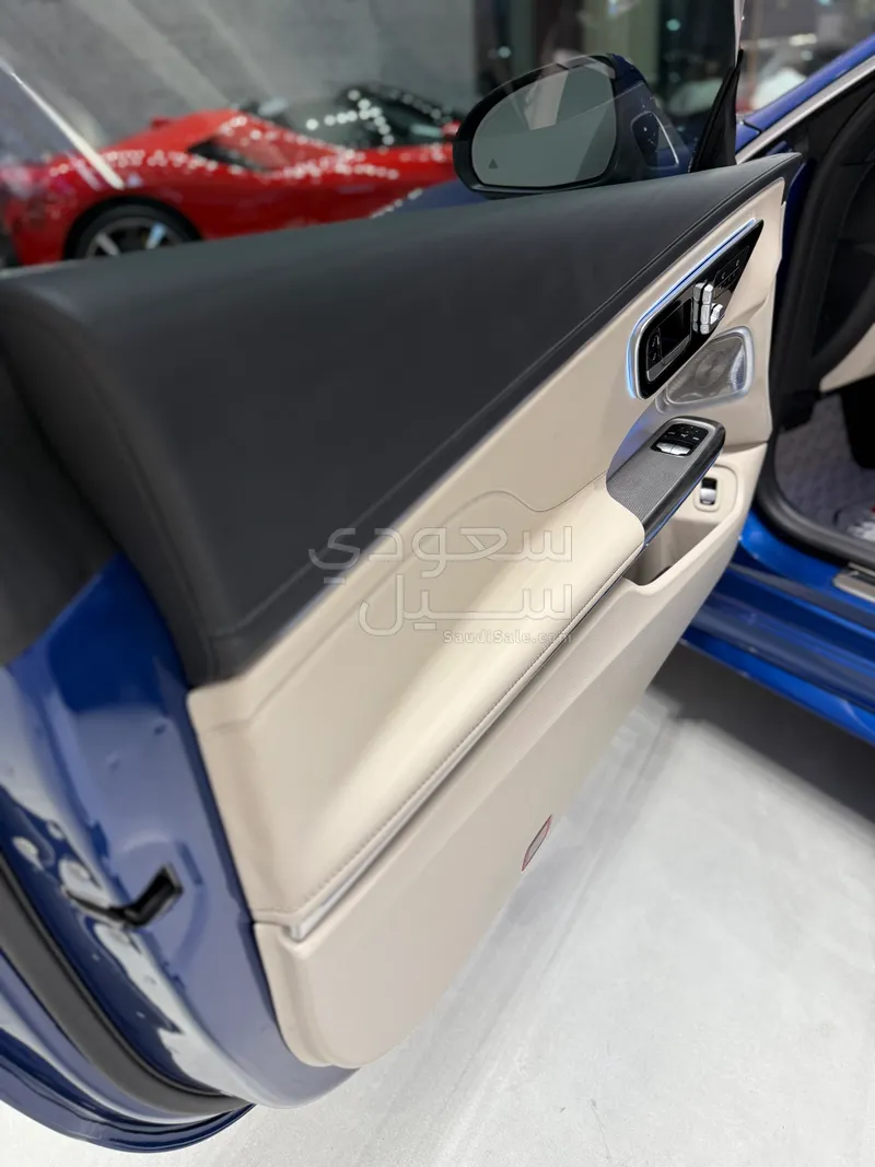 2025 Mercedes-Benz CLE 53