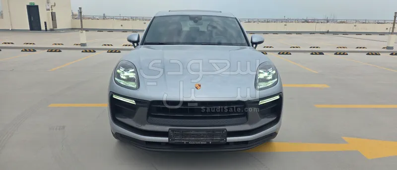 2025 بورش ماكان تي