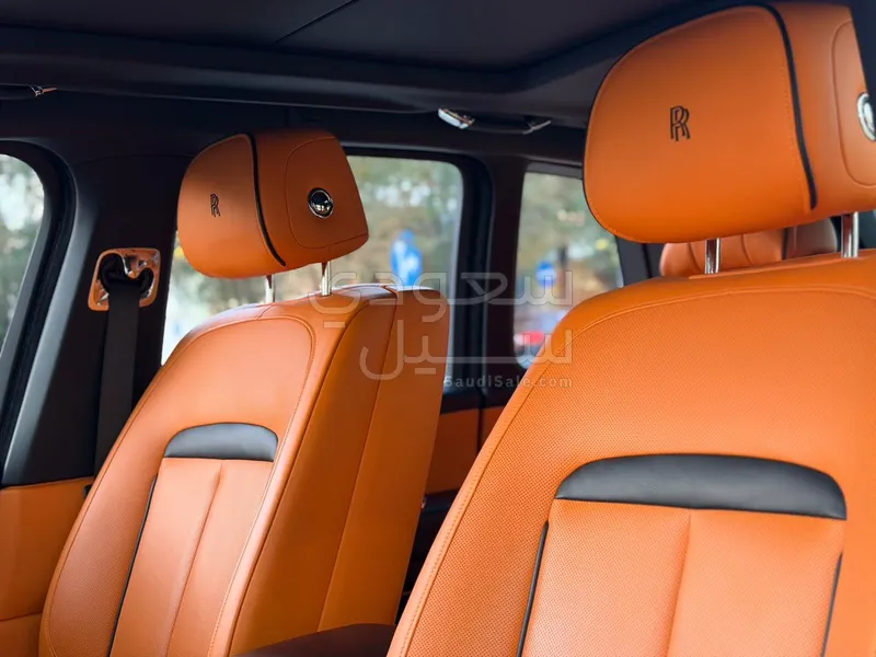 2023 Rolls-Royce Cullinan Silver Badge
