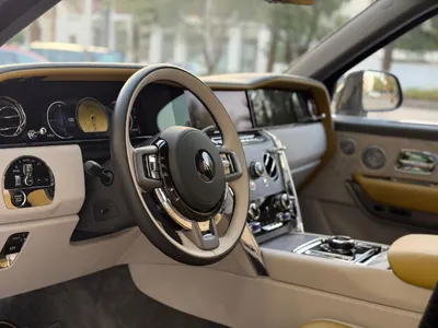 2025 Rolls-Royce Cullinan Silver Badge